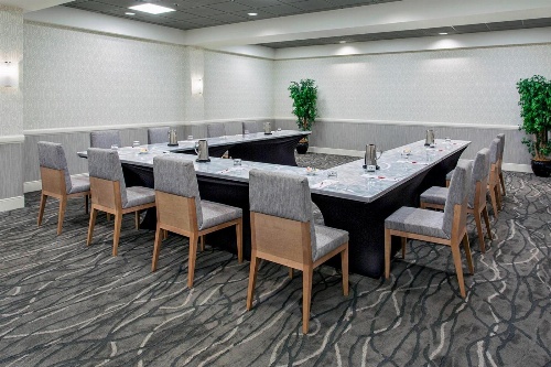 Rochester Airport Marriott image 2