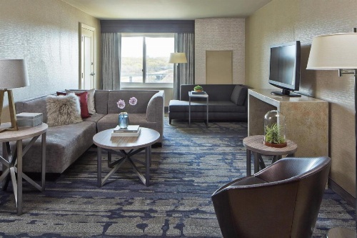 Rochester Airport Marriott image 23